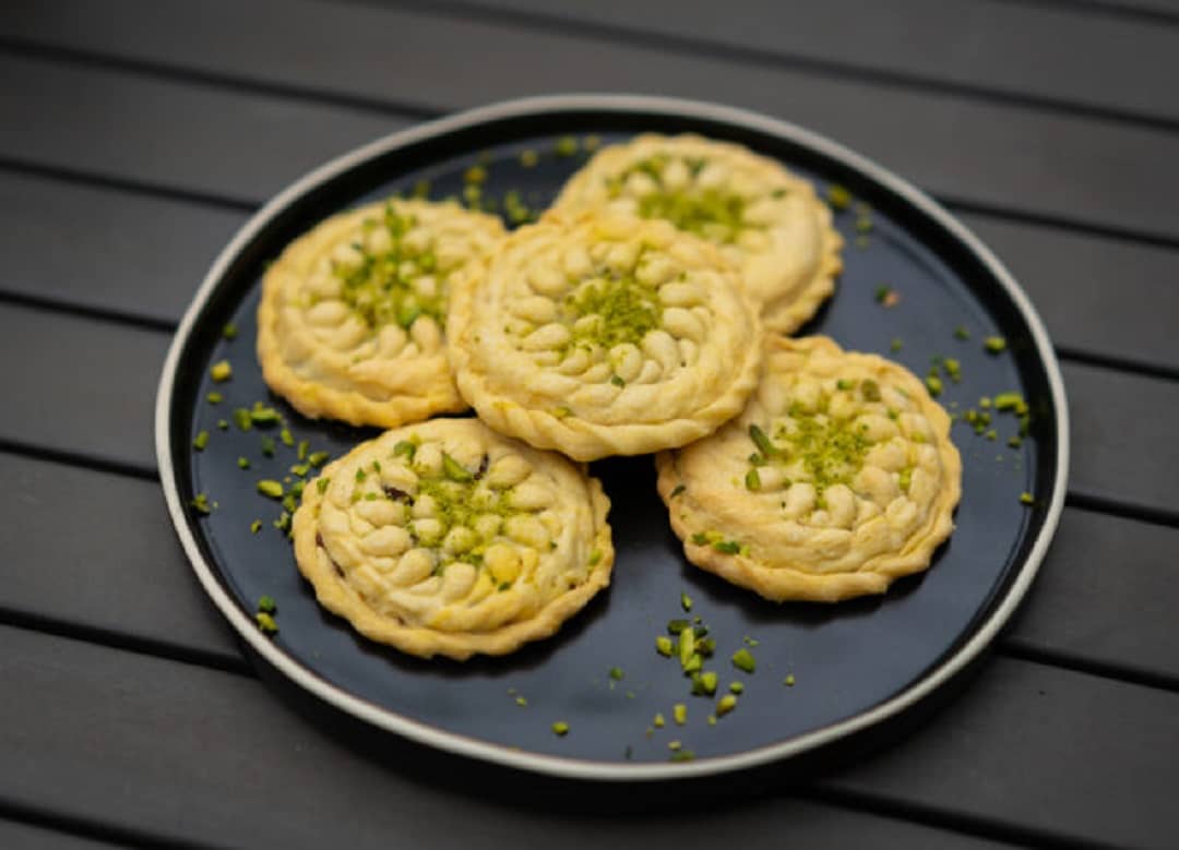 نکاتی برای تازه نگه داشتن شیرینی در سفر و ارسال بین‌شهری